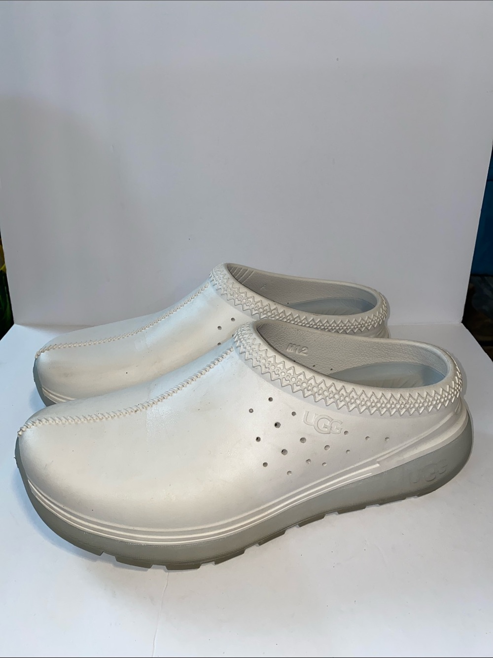 Ugg Mn’s Tasman Sport White Slip On Nursing Clog 38590WHT